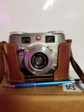 Vintage Kodak Signet 35 Camera Kodak Ektar Lens 44mm F/3.  5 W/leather Case