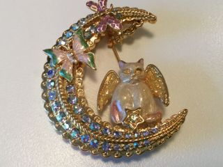 Vintage Kirks Folly Signed Kitty V Cat Angel On Crescent Moon Brooch Pin