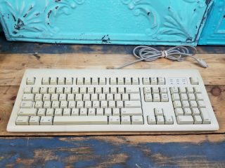 Vintage Apple Keyboard Model M2980