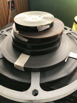 Vintage 16mm Film Cores And One Reel Unknown Content 5 Cores And 1 Reel