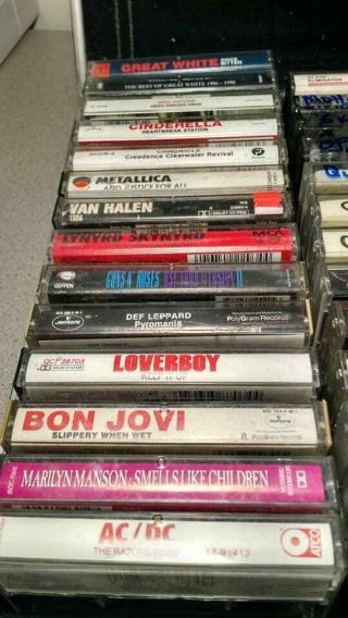 27 Tapes In Briefcase Of Heavy Metal,  Rock,  Punk 4 Vtg Cases Metallica,  Ozzy,  Zz