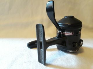 Vintage Zebco Micro 11TS Trigger Spin Ultra Light Casting Fishing Reel USA 4