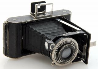 Kodak Vollenda 620 Folding Vintage Film Camera with 10.  5cm F4.  5 Lens 3