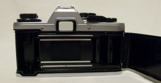 Vintage OLYMPUS OM10 35mm SLR Film Camera Body Only Meter 335592 6