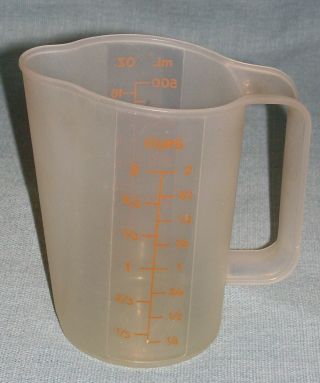 Vintage Tupperware 2 Cup /16 Oz Measuring Cup 1669 Sheer/orange Lettering - 500ml