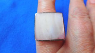 Vintage Sterling Silver Ring Set With Mother Of Pearl D50