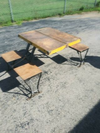 Vintage Milwaukee The Handy Table Fold Up Picnic Table
