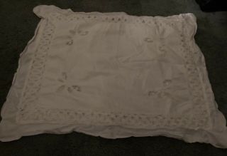 Vintage Set Of 2 White Cotton Eyelet Scallop Trim Pillow Shams Sz.  25x30 In.
