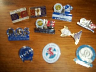 Vintage Queen Of The South Fc - Pin Badges For The Doonhamer Fan