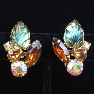 Vintage Rhinestone Molded Leaf Cluster Earrings Gold Tone Autumn