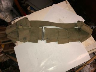 Vintage WWII era U.  S.  Military canvass 10 pouch ammo / clip belt.  FAST S&H 5