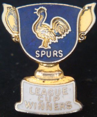 Tottenham Hotspur Vintage League Cup Final Badge Maker Coffer London 22mm X 27mm
