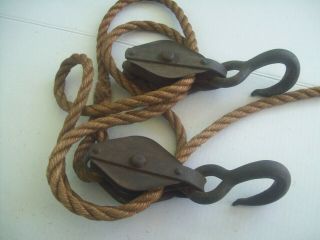Vintage Industrial Double 2 Wheel Pulley And Hook System W/ Rope Steampunk