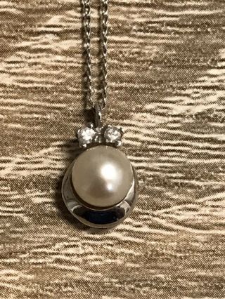Vintage 14kt White Gold Necklace With Diamond And Pearl Pendant 3