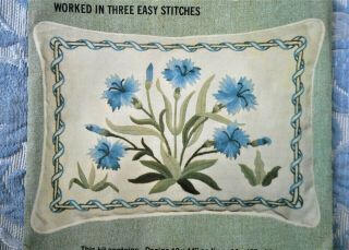 Blue Carnation Pillow Floral Vintage Elsa Williams Kc319 Crewel Embroidery Kit