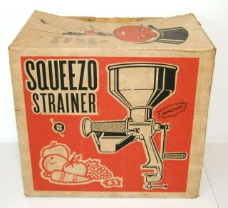 Vintage Squeezo Strainer Model 400 - Ts W/instructions,  Food Fruits Veggies