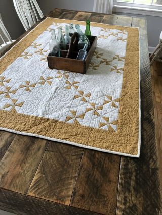 Country Farmhouse Quilt Vintage Table Runner Handmade Pieced Wall Gorgeous 4