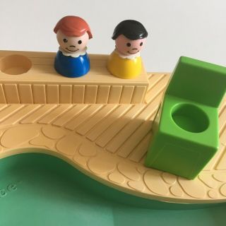 Vintage Fisher Price little people Swimming Pool set Incomplete 5
