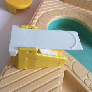 Vintage Fisher Price little people Swimming Pool set Incomplete 7