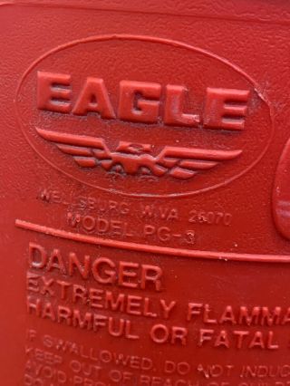 VINTAGE EAGLE 2.  5 GAL VENTED GAS CAN W/ PRE - BAN SPOUT PG - 3.  MADE DEC 1987 3