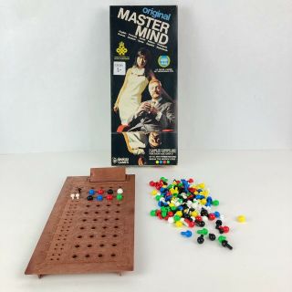 1972 Vintage Master Mind Game Invicta 3016 Break The Hidden Code Logic