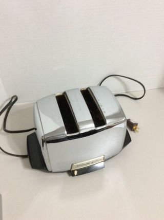 Vintage Sunbeam Vista Radiant Control Toaster For Repair Or Parts Mo Vt - 40