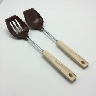 2 Vtg Ekco Utensils Brown Nylon & Stainless Cooking Spoons Solid & Slotted USA 7