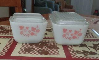 Two Vintage Pyrex Pink Gooseberry Refrigerator Dishes & Lids 501 & 0502