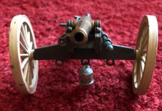 Vintage BRITAINS MILITARY TOY CANNON Metal & Plastic England MADE Army War Gun 2