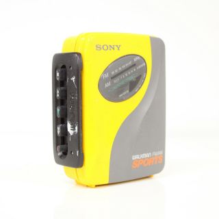 Vintage Sony Walkman Sports Wm - Sxf30 Radio Cassette Player 454