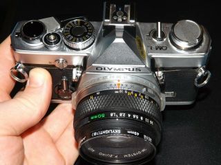 Olympus Om - 1n Camera With 50mm F/1.  8 Zuiko Lens: And