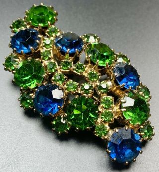 Signed Karu Vintage Brooch Pin 2” Gold Tone Blue & Green Faceted Rhinestones