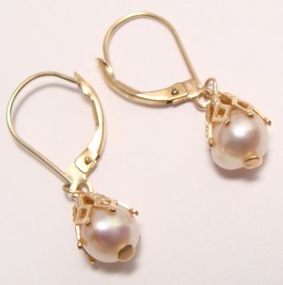Vintage 14k Gold & Pearls Drop Earrings 1.  7 Grams