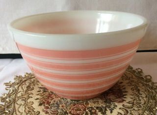 Vintage Pyrex Pink Rainbow Striped 1.  5 Pint Bowl 401