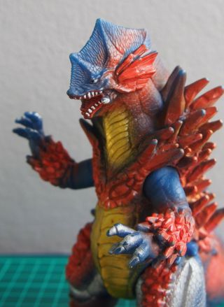 Kaiju Bandai Monster Ultraman 1998 Toy Neosaurus Godzilla Vintage Japan Import