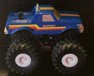 Vintage 1990 Mattel Bigfoot Monster Truck Battery Operated