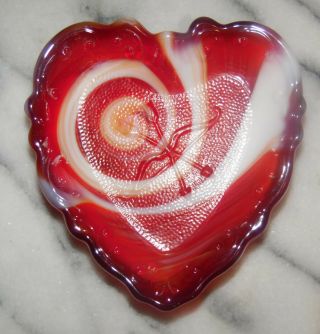 Vintage Imperial Glass Slag Red White Swirl Heart Tray Pin Dish W/ Bow & Arrow