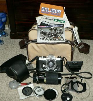 Vtg Pentax Asahi Km Camera With 1:2 50mm Lens And Soligor 1:4.  5 80 - 200 With Case