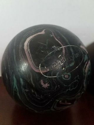 Vintage High Skore Black Swirl Duckpin Bowling Balls Set Pair 3.  5 lbs.  Each 2