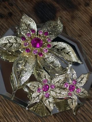 Vintage Sarah Coventry Fashion Flower Pink Aurora Borealis Rhinestone Brooch Set