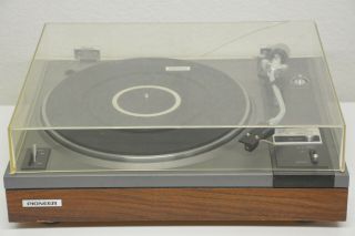 Pioneer PL - 115D Automatic Return Turntable w/Signet AM20s - 2