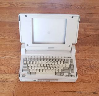 Vintage Compaq Slt 386s/20 Laptop