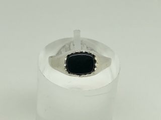 Gorgeous Dainty Vintage Sterling Silver Onyx Signet Ring Size K 1/2