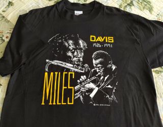 Vintage Jazz T - Shirt - Miles Davis - David Escobar - Large Black Hard Bop