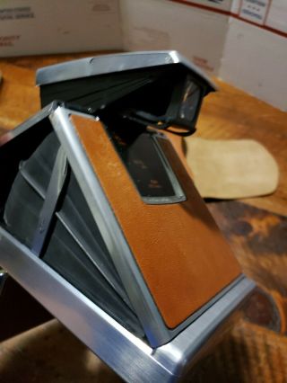 Vtg Polaroid SX - 70 Land Camera Folding Parts 4