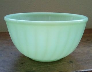 Vintage Fire King Green Jadeite Small Swirled Serving Or Mixing Bowl 6 " Across