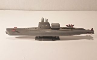 Vintage Pre - Built Uss Nautilus (ssn 571) Submarine From Revell Model Kit,  12 "