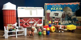 Vintage 1977 Fisher Price Play Family Farm 915 With Box Complete