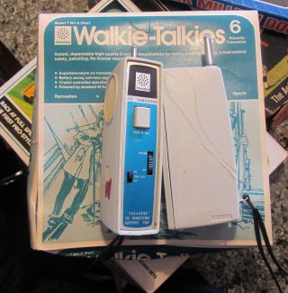Set Of 2 Vintage 1975 Fanon Walkie Talkies Model T 061 - 2 W/ Orig Box. .  H