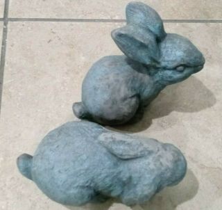 Set of 2 Vintage Bunny Rabbits Garden Decor Sculpture Figurine Cement Blue Gray 5